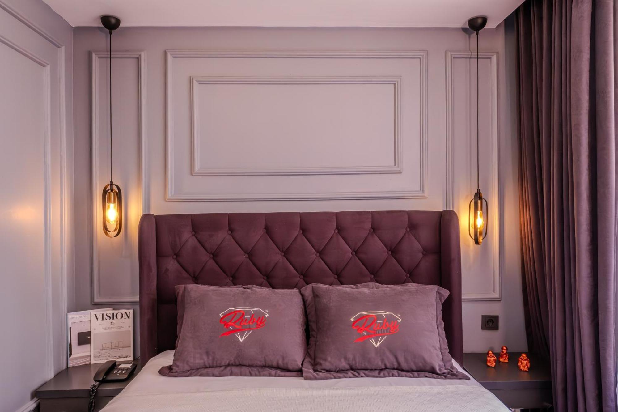 Ruby Hotel Istanbul Exteriör bild
